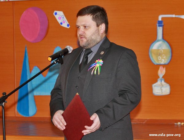 Сергей Симоненко: «Сохранение украинской культуры и развитие добрососедских отношений с Украиной являются одним из приоритетов внешней политики Приднестровья» Сергей Симоненко: «Сохранение украинской культуры и развитие добрососедских отношений с Украиной являются одним из приоритетов внешней политики Приднестровья»