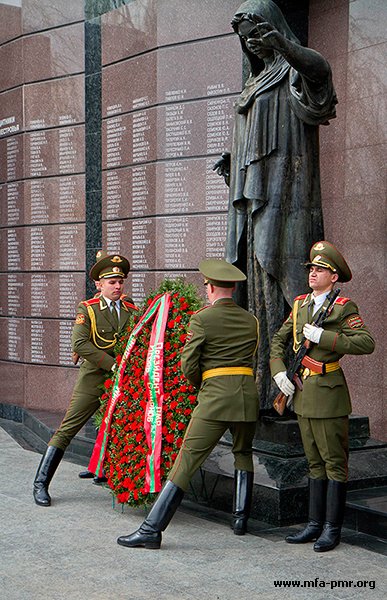 Commemorative Events Dedicated to the 67th Anniversary of Tiraspol’s Liberation from German-Romanian Invaders Take Place in the PMR’s Capital Commemorative Events Dedicated to the 67th Anniversary of Tiraspol’s Liberation from German-Romanian Invaders Take Place in the PMR’s Capital