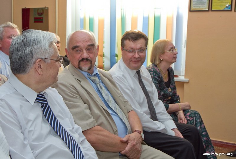 Министр иностранных дел Украины Константин Грищенко посетил Приднестровье с рабочим визитом Министр иностранных дел Украины Константин Грищенко посетил Приднестровье с рабочим визитом
