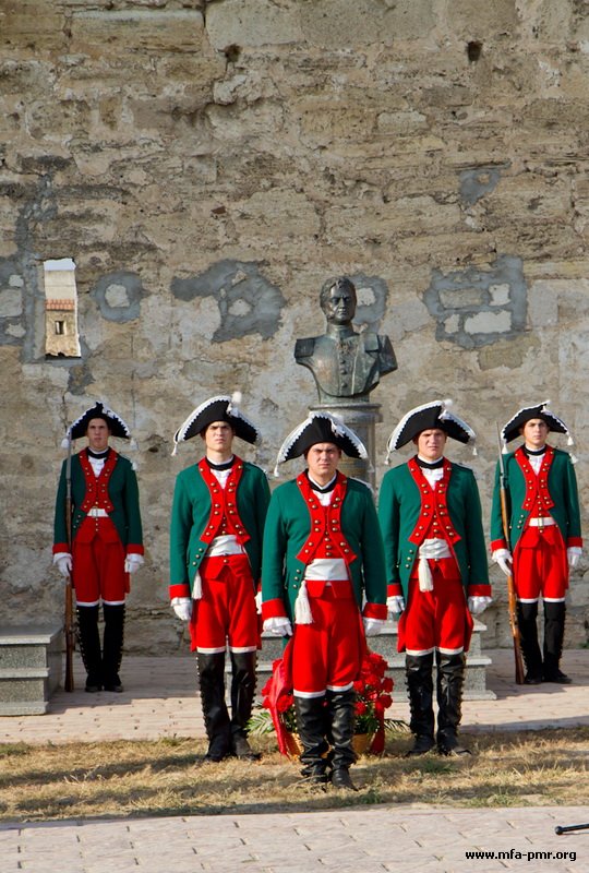 Bendery Fortress Hosts Unveiling of Bust to Field-Marshal-General Pyotr Khristianovich Wittgenstein and Presentation of Cognac “Duke Wittgenstein” Bendery Fortress Hosts Unveiling of Bust to Field-Marshal-General Pyotr Khristianovich Wittgenstein and Presentation of Cognac “Duke Wittgenstein”
