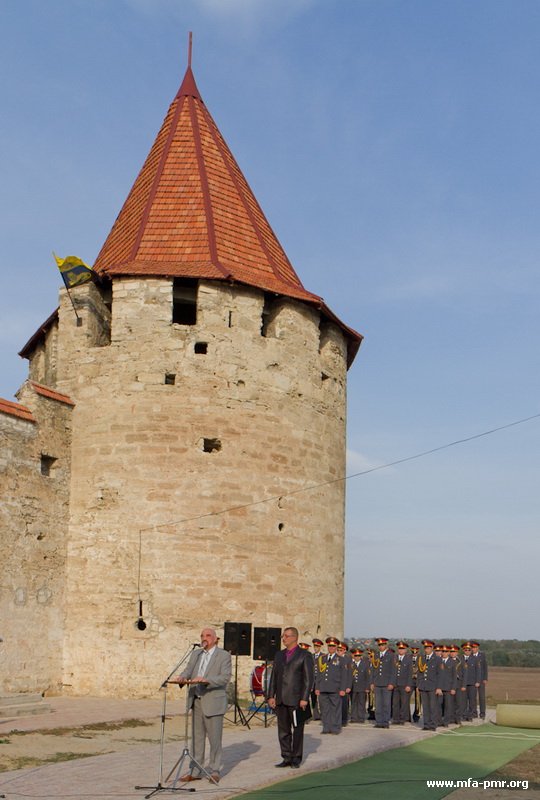 Bendery Fortress Hosts Unveiling of Bust to Field-Marshal-General Pyotr Khristianovich Wittgenstein and Presentation of Cognac “Duke Wittgenstein” Bendery Fortress Hosts Unveiling of Bust to Field-Marshal-General Pyotr Khristianovich Wittgenstein and Presentation of Cognac “Duke Wittgenstein”