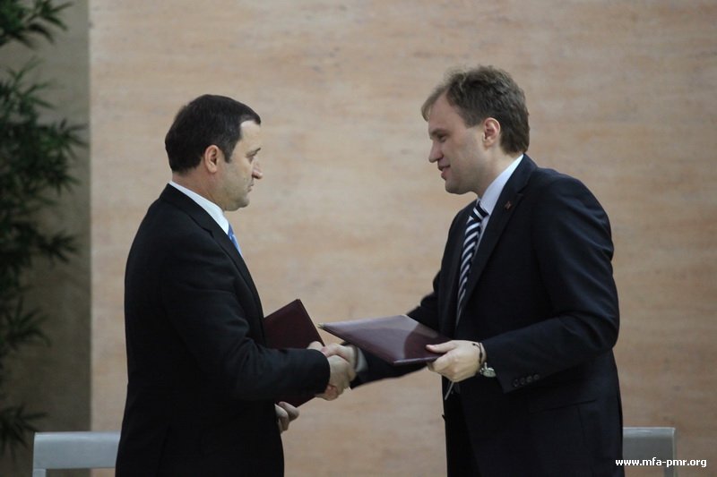 On Signing of the Protocol Decision on the Principles of Resumption of a Full-scale Freight Railway Communication through the Territory of Pridnestrovie On Signing of the Protocol Decision on the Principles of Resumption of a Full-scale Freight Railway Communication through the Territory of Pridnestrovie