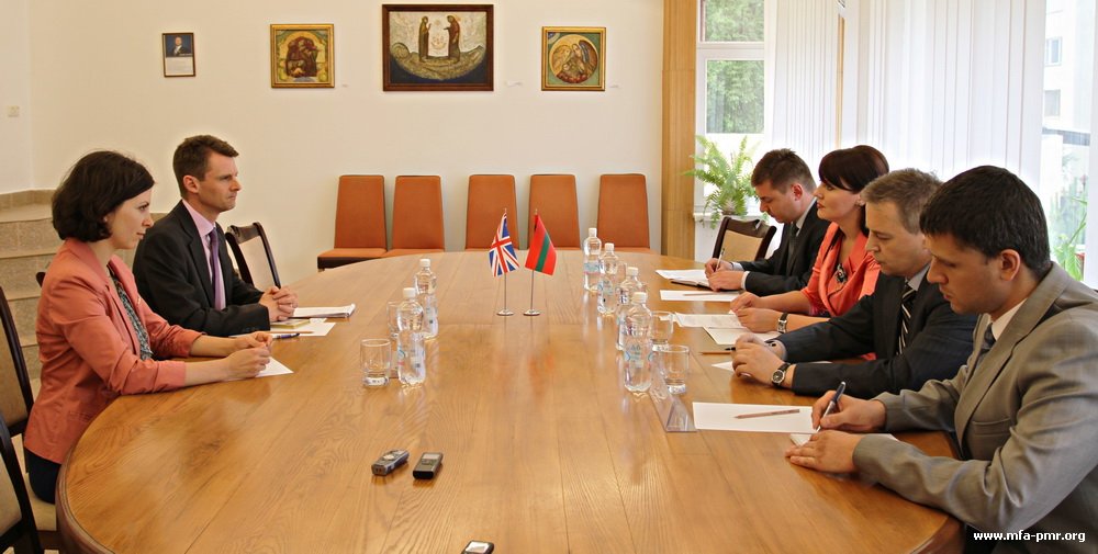 Meeting of Nina Shtanski and British Ambassador Philip David Batson Meeting of Nina Shtanski and British Ambassador Philip David Batson
