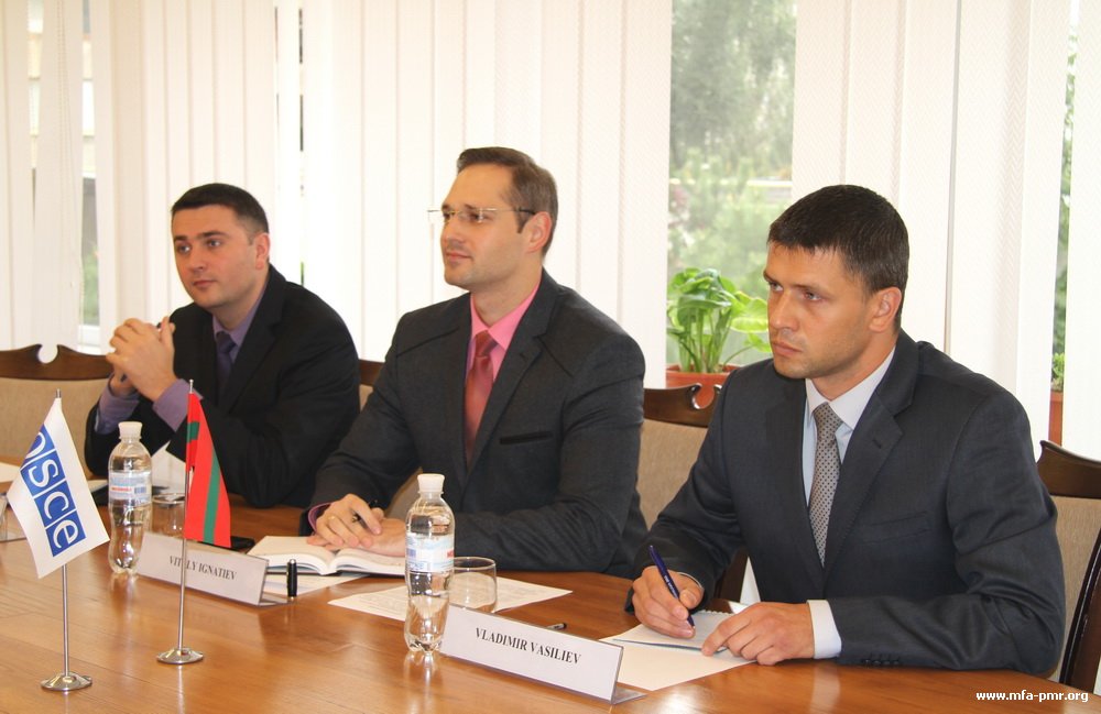 Education Issues Were Discussed in the Pridnestrovian Foreign Ministry Education Issues Were Discussed in the Pridnestrovian Foreign Ministry