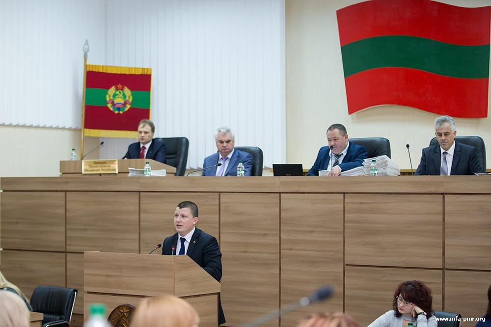 Верховный Совет ПМР принял в первом чтении проект конституционного закона «О внесении дополнения в Конституцию Приднестровской Молдавской Республики» Верховный Совет ПМР принял в первом чтении проект конституционного закона «О внесении дополнения в Конституцию Приднестровской Молдавской Республики»