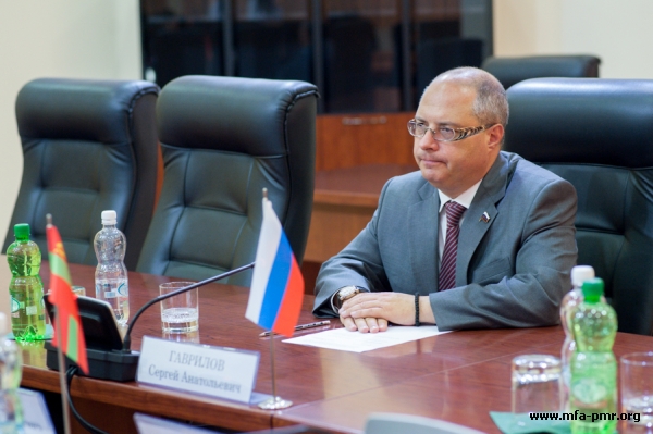 Президент ПМР принял Председателя комитета Государственной Думы РФ по вопросам собственности, координатора парламентской группы по взаимодействию с Верховным Советом ПМР Президент ПМР принял Председателя комитета Государственной Думы РФ по вопросам собственности, координатора парламентской группы по взаимодействию с Верховным Советом ПМР