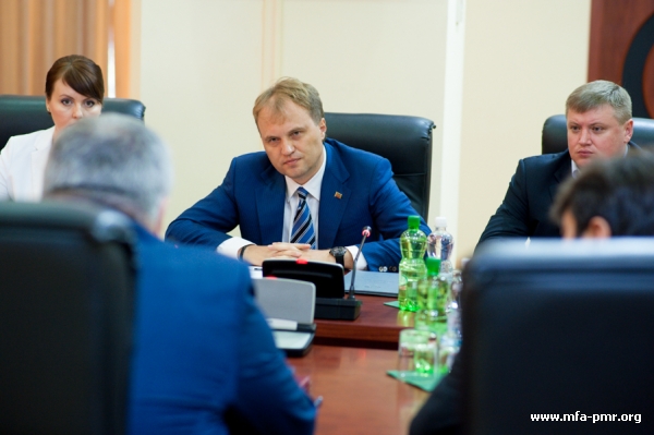 Президент Евгений Шевчук встретился с депутатом Госдумы Казбеком Тайсаевым Президент Евгений Шевчук встретился с депутатом Госдумы Казбеком Тайсаевым