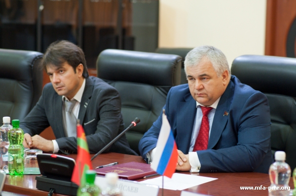 Президент Евгений Шевчук встретился с депутатом Госдумы Казбеком Тайсаевым Президент Евгений Шевчук встретился с депутатом Госдумы Казбеком Тайсаевым